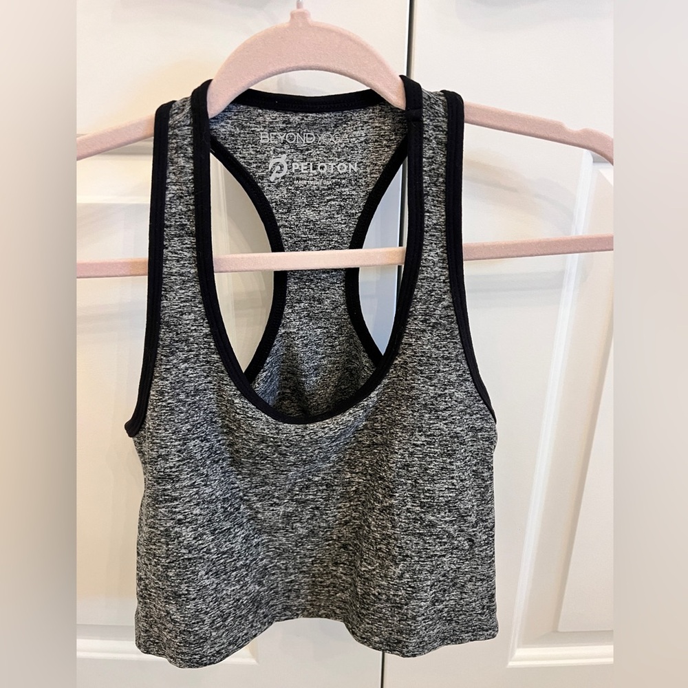 Beyond Yoga Peloton workout long line bra top size s